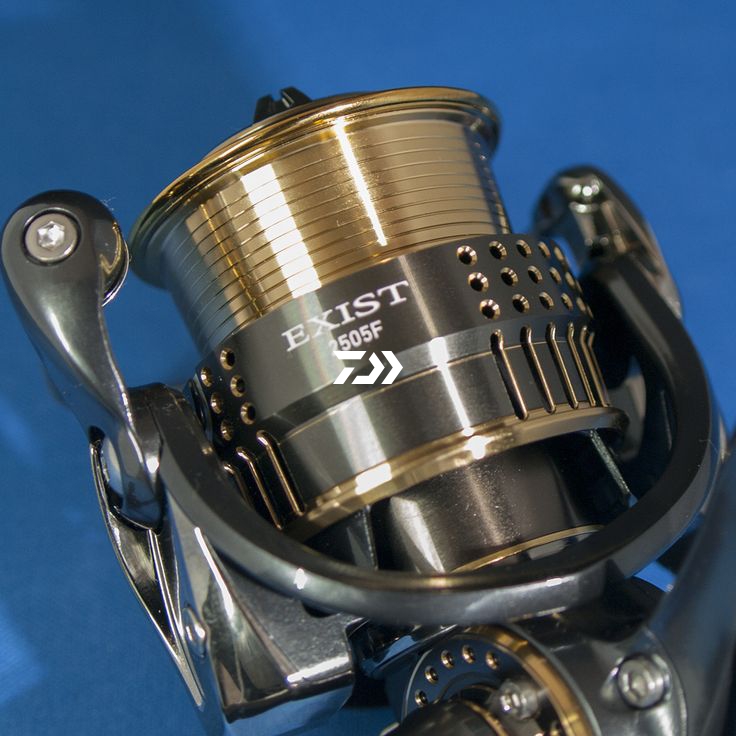 Daiwa 15 Exist 2505F