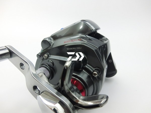 Daiwa 15 Seaborg 200j-L